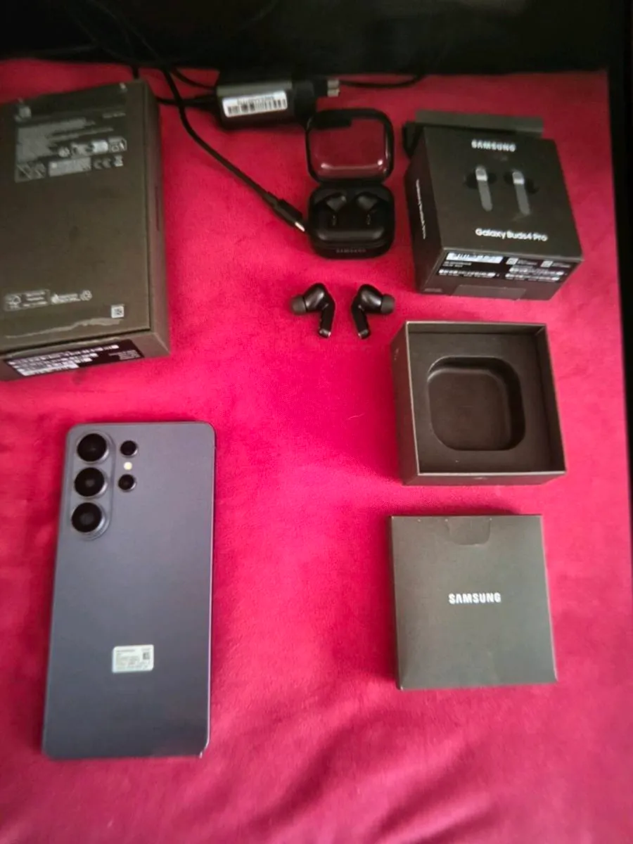 Samsung Galaxy S26Ultra - Image 1