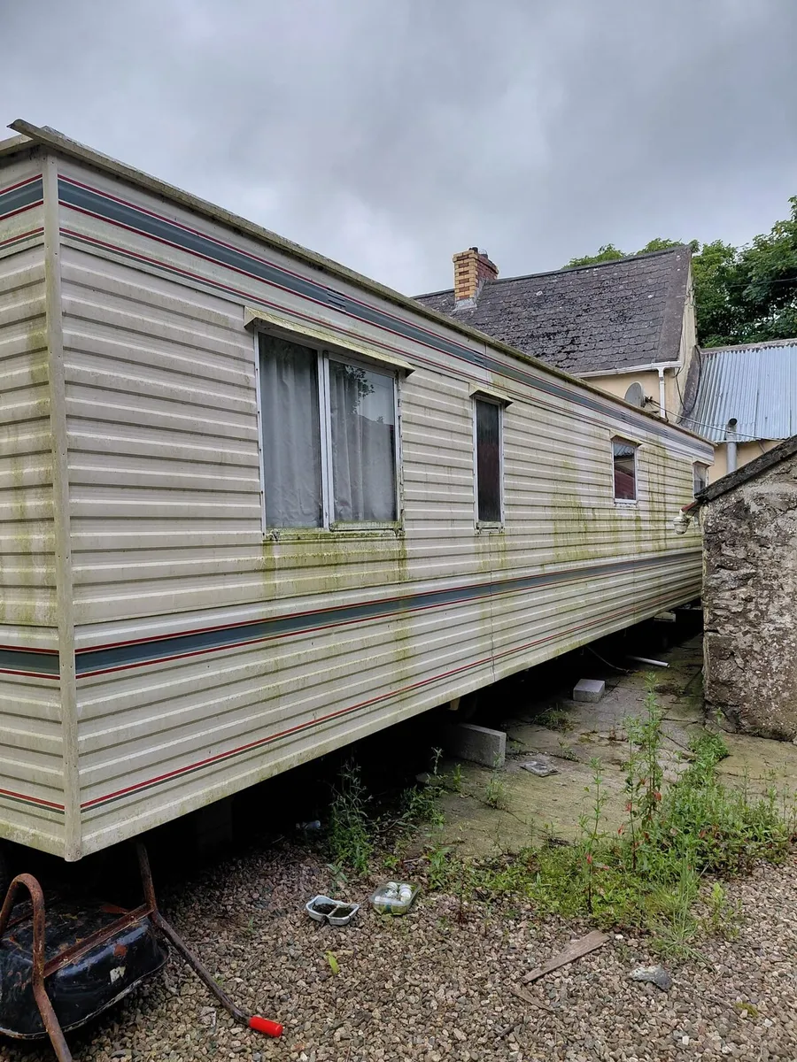 Mobile home - Image 2