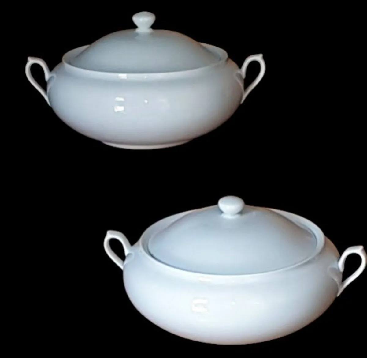 Pair of Large Vintage Porcelain Tureens - Image 3