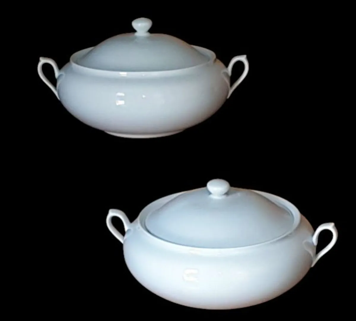 Pair of Large Vintage Porcelain Tureens - Image 4