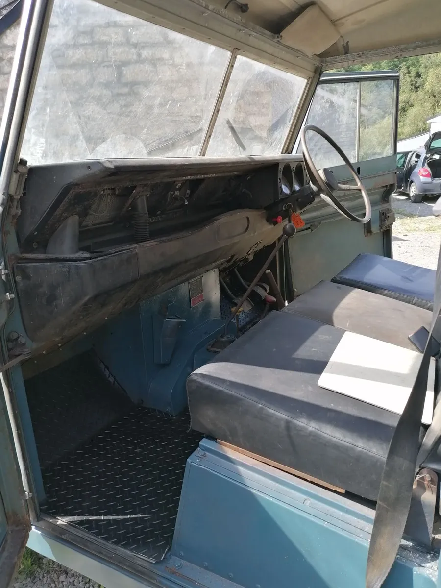 Land Rover Series 3 - Image 4