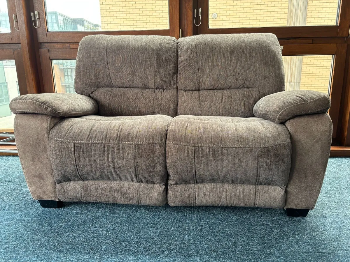 2 matching two-seater sofas - Image 1