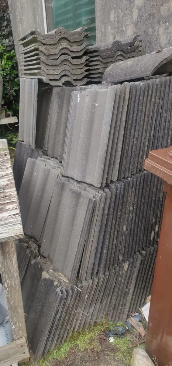 Roof tiles