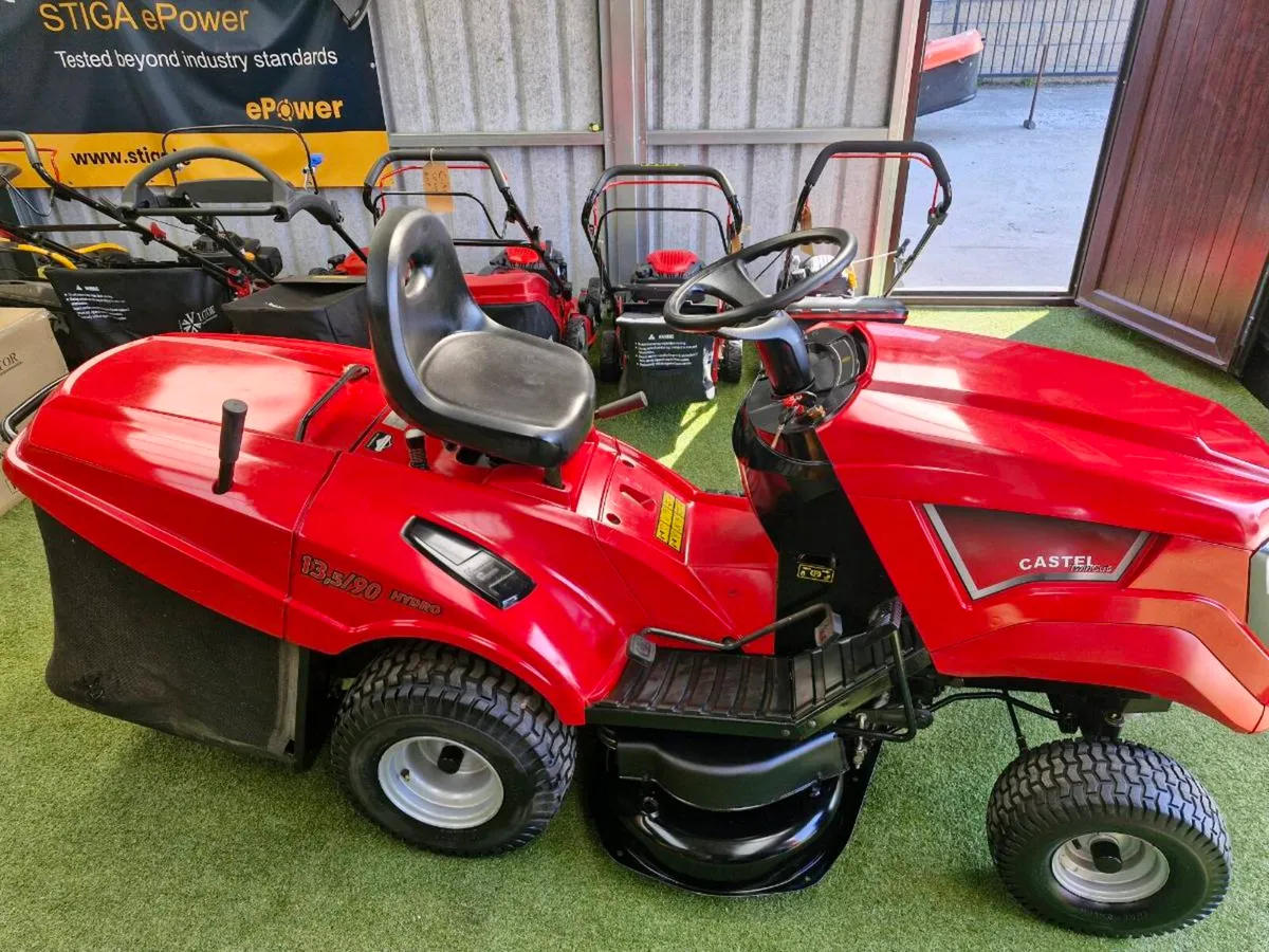 Castlegarden Ride on Mower - Image 3