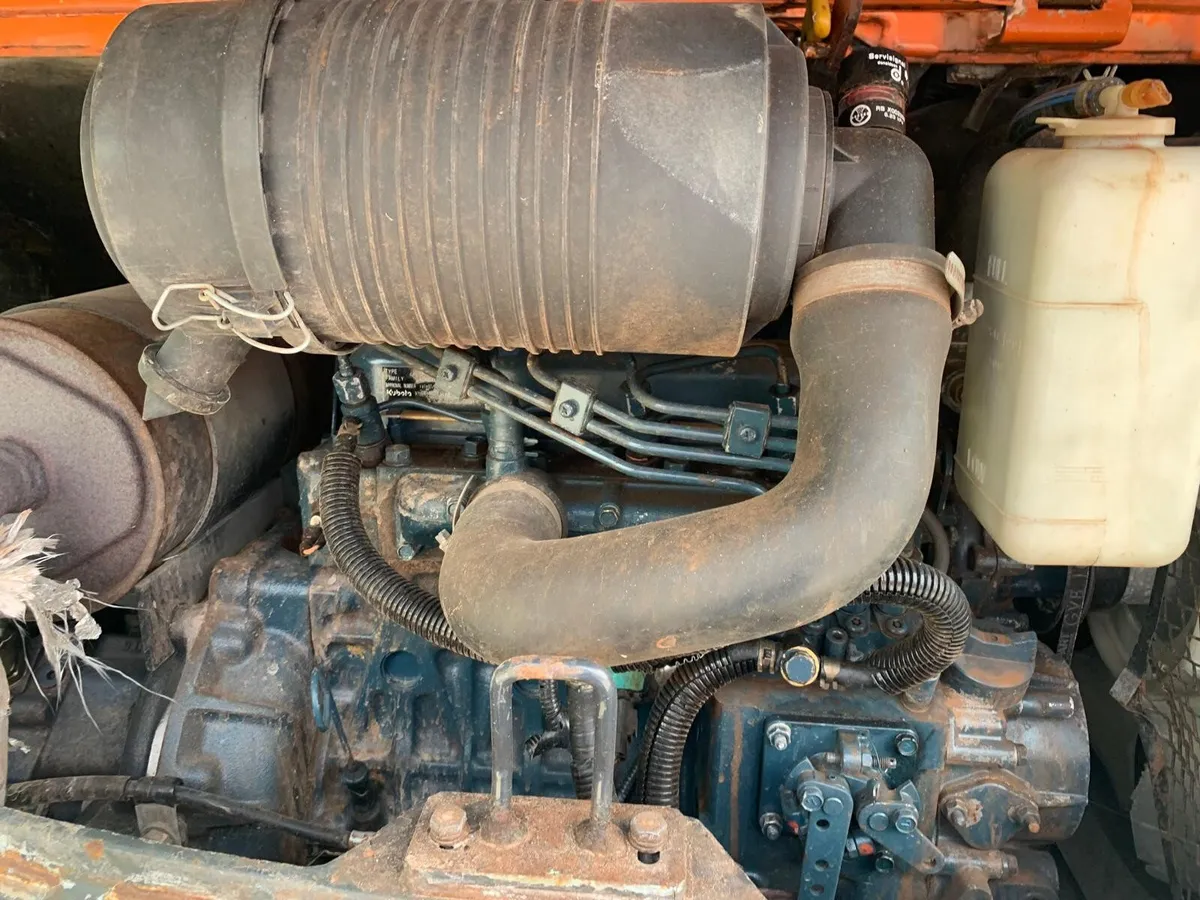 HITACHI EX30 - Image 4