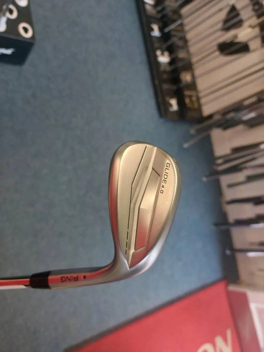 Callaway Glide 4.0 54 degree wedge - Image 1