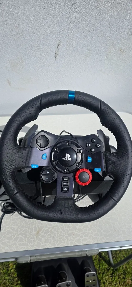 Logitech Playstation wheel - Image 1