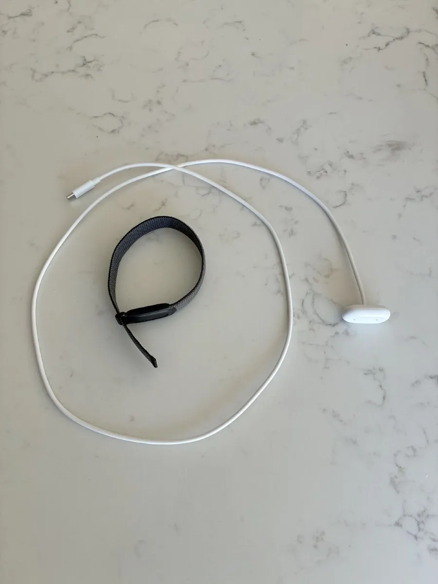 FitBit Air (Mens) - Image 3