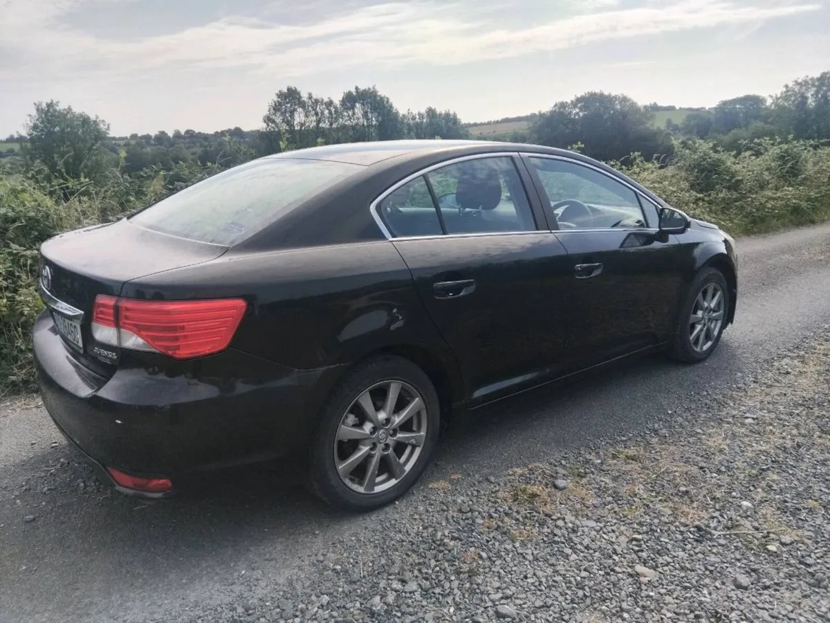 2012 Toyota Avensis 210k kms - Image 2