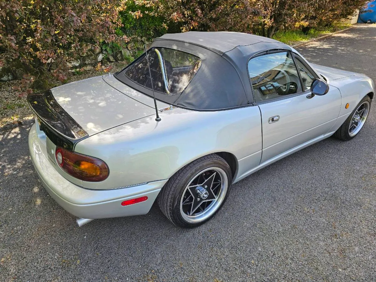 Mazda mx5 Eunos roadster - Image 3