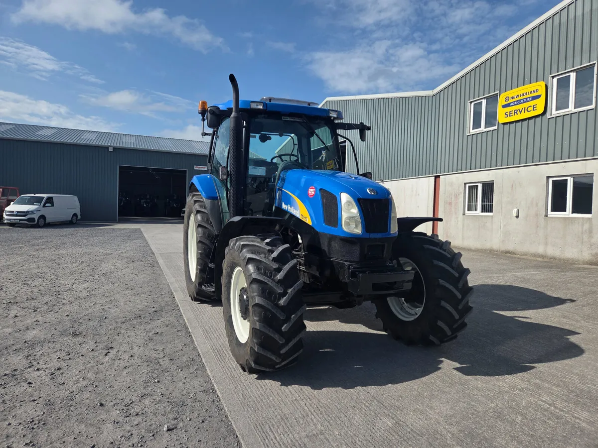 2005 New Holland TS 115 A - Image 3
