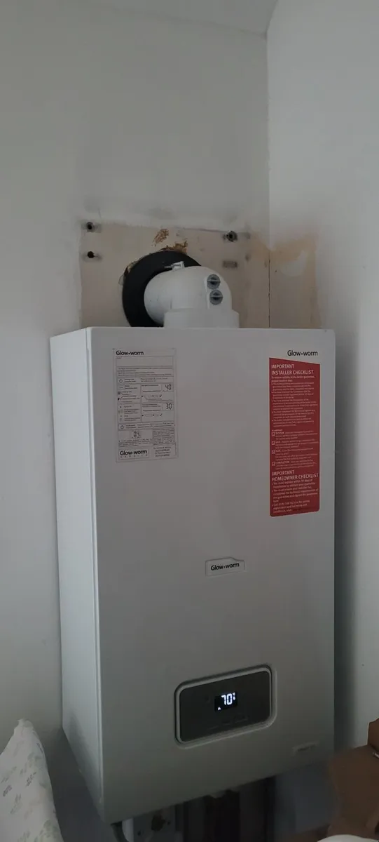 Glow-worm Energy 25s Gas Boiler + Flue kit - Image 2