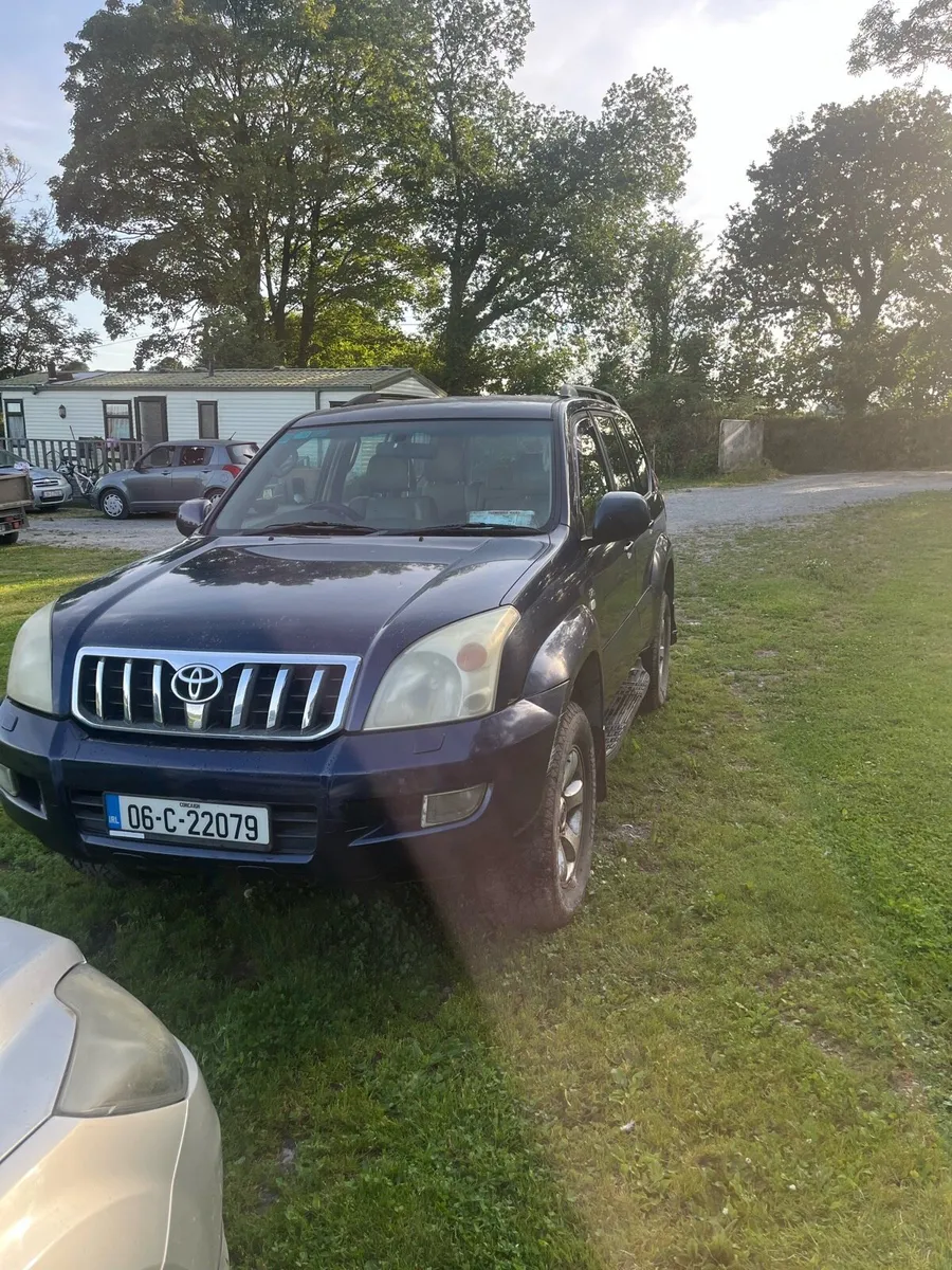 Toyota landcruiser 5seater crewcab - Image 2