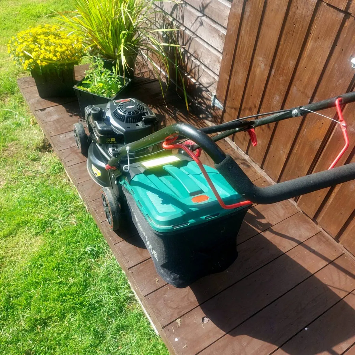 Lawnmower - Image 3