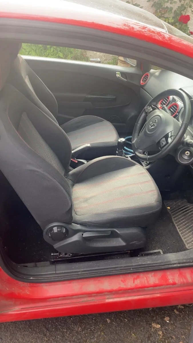 141 Vauxhall Corsa For Breaking - Image 3
