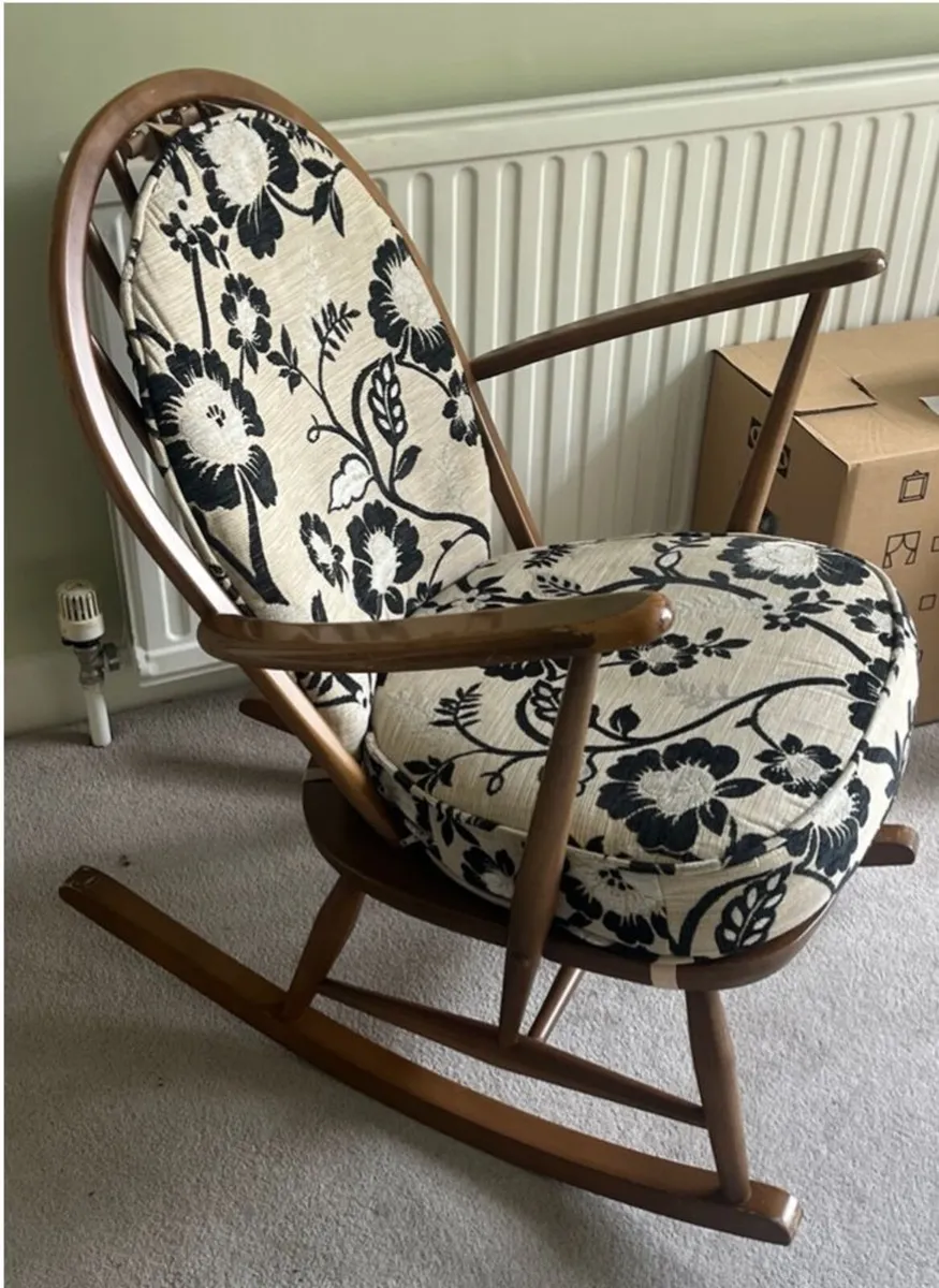 Ercol Windsor Rocking Chair - Image 1