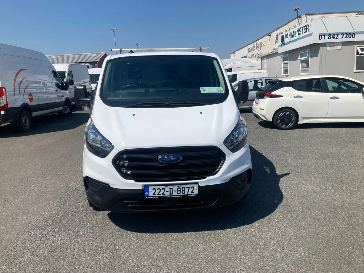 Ford Transit Custom 2022 - Image 2