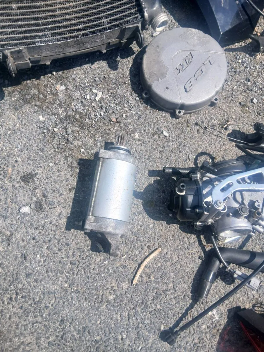 KTM 950 SM parts - Image 4