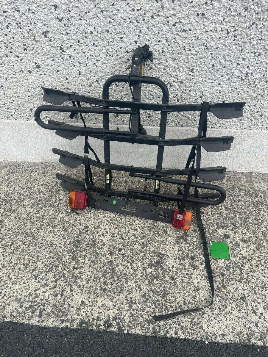 4 bike carrier towbar mounted - Image 1