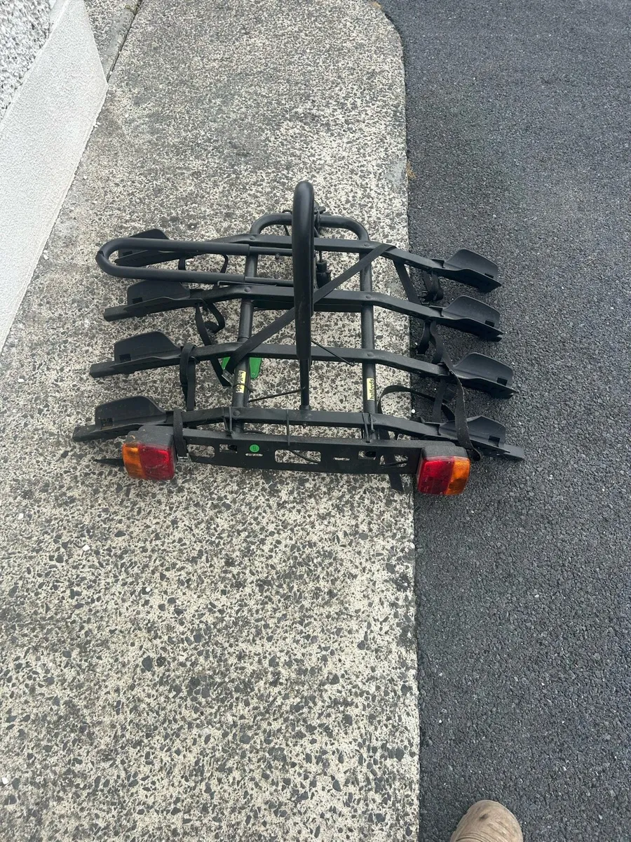 4 bike carrier towbar mounted - Image 3