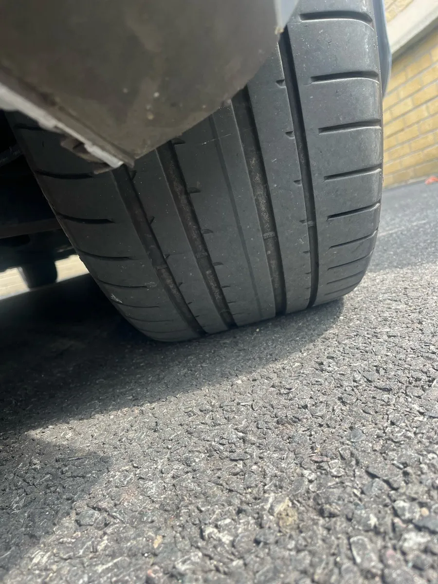 Car tyres - Image 2