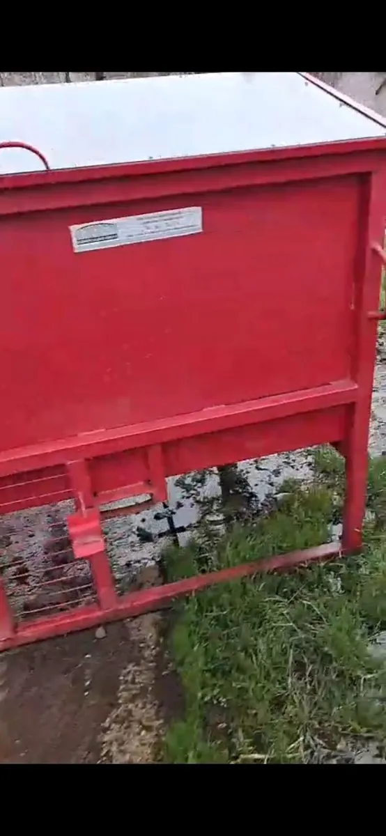 Large calf creep feeder - Image 4