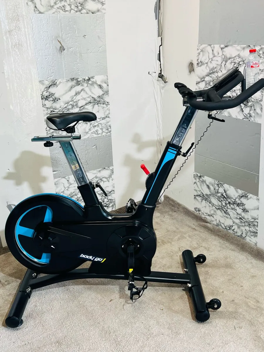 BODY MAX LARGE 20KG WHEEL EXERCISES BIKE - Image 2