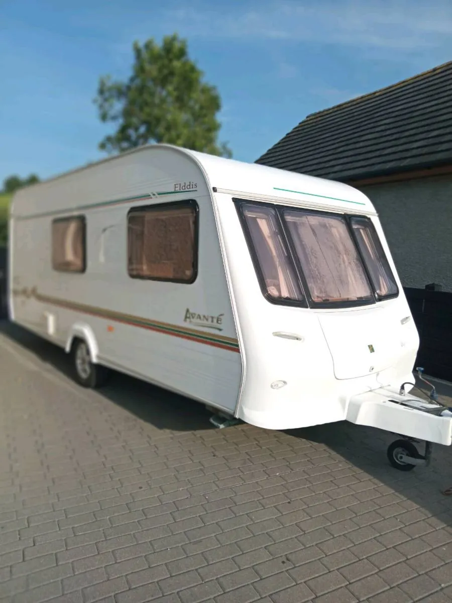 Caravan - Image 2