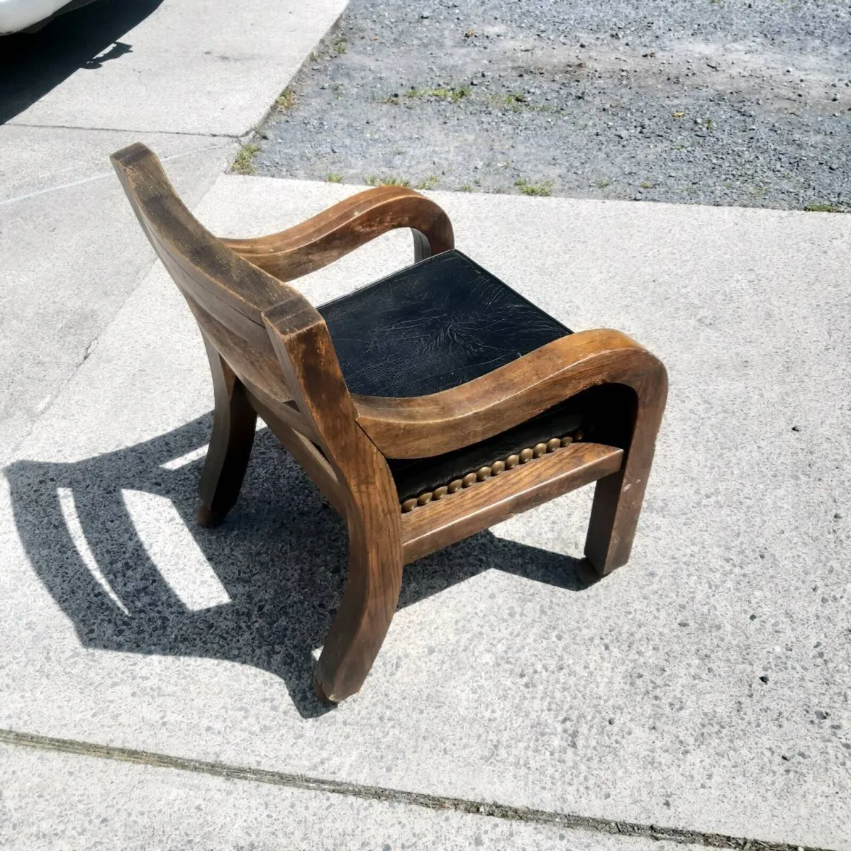 Chair - Image 4