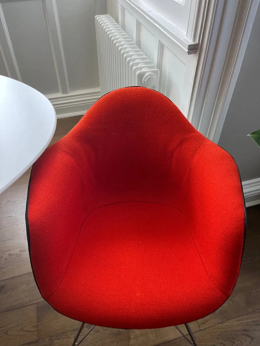 Original Eames chairs - Multicolour - Image 4