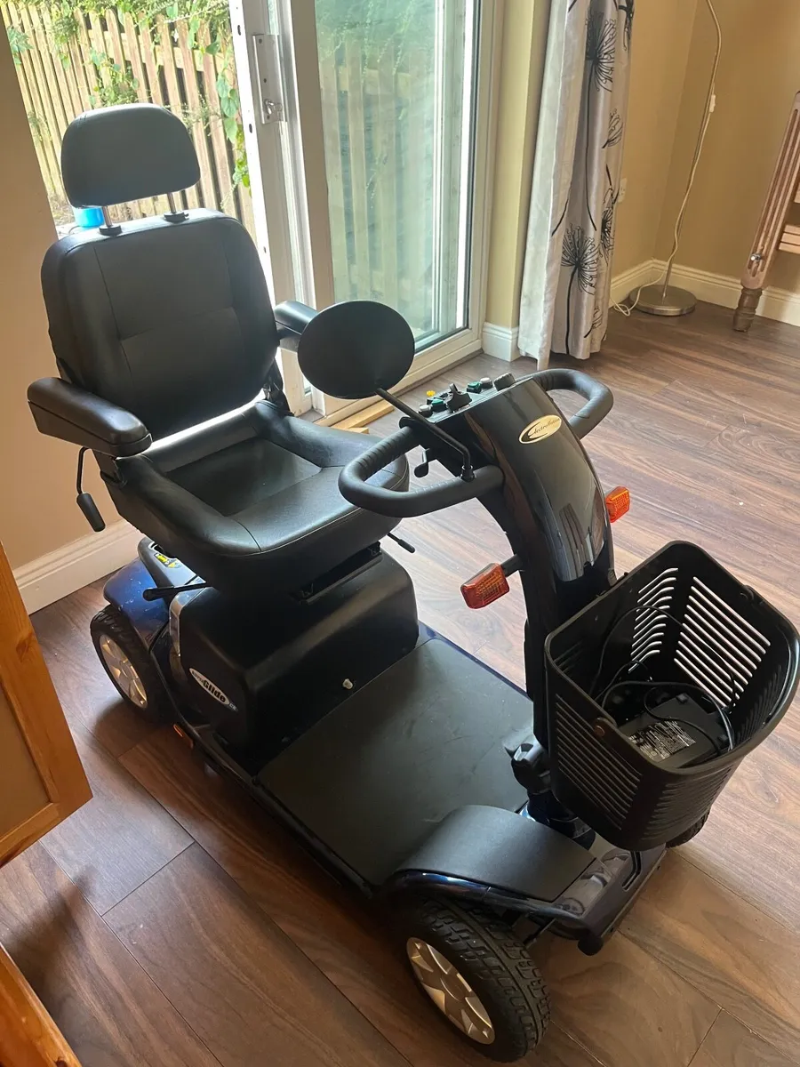 Mobile scooter - Image 1