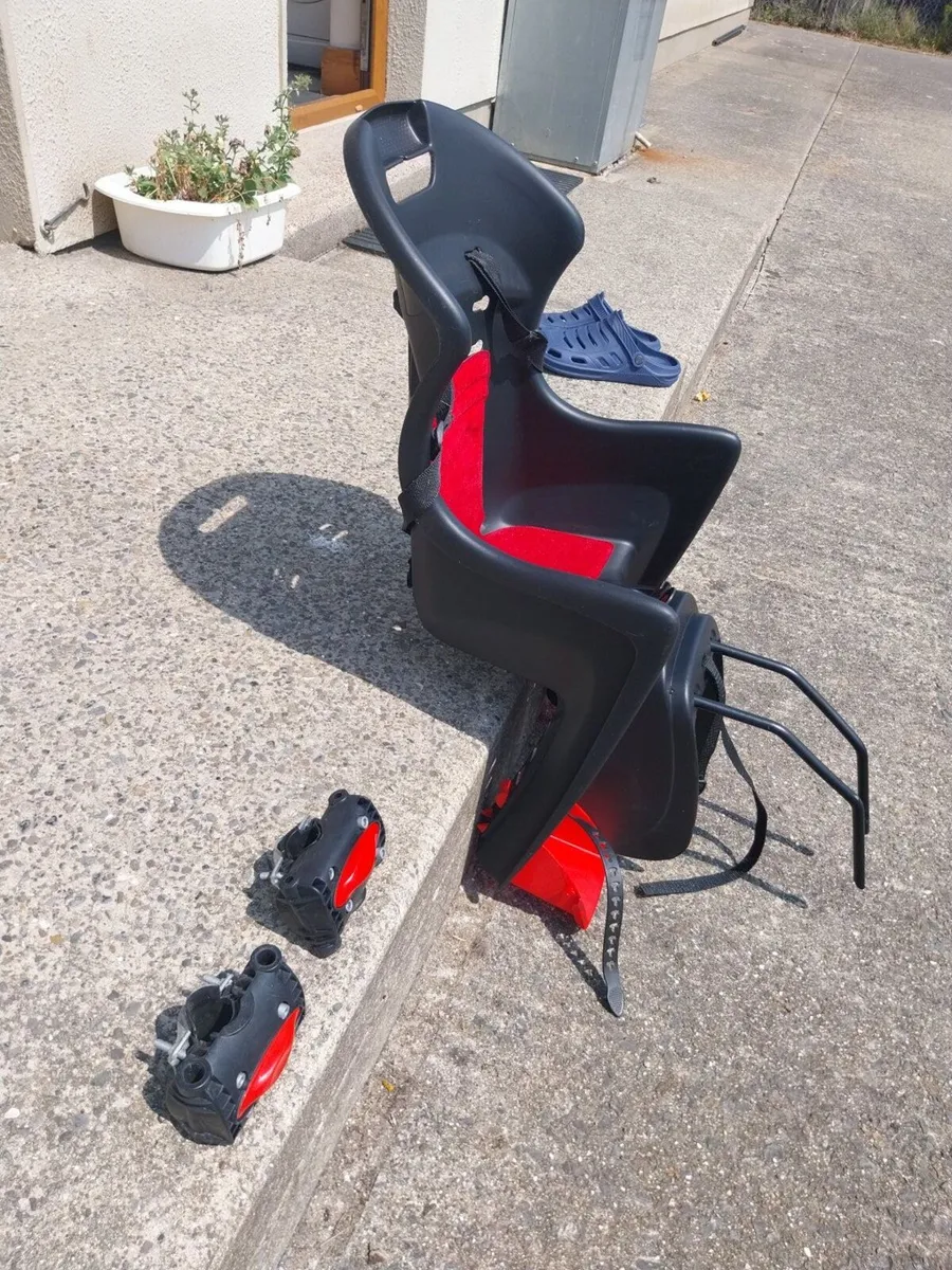 Rear Bicycle child seat - Image 3