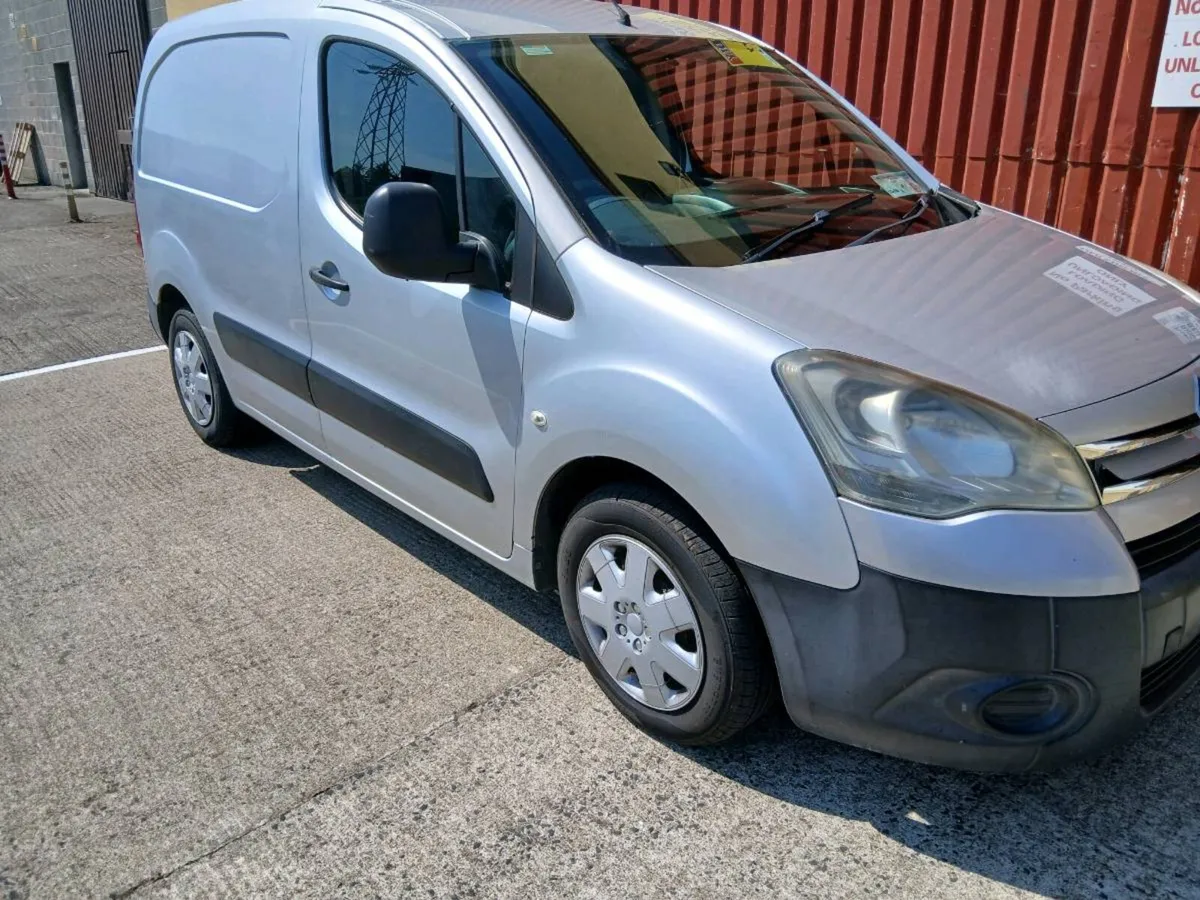 Citreon  berlingo - Image 1