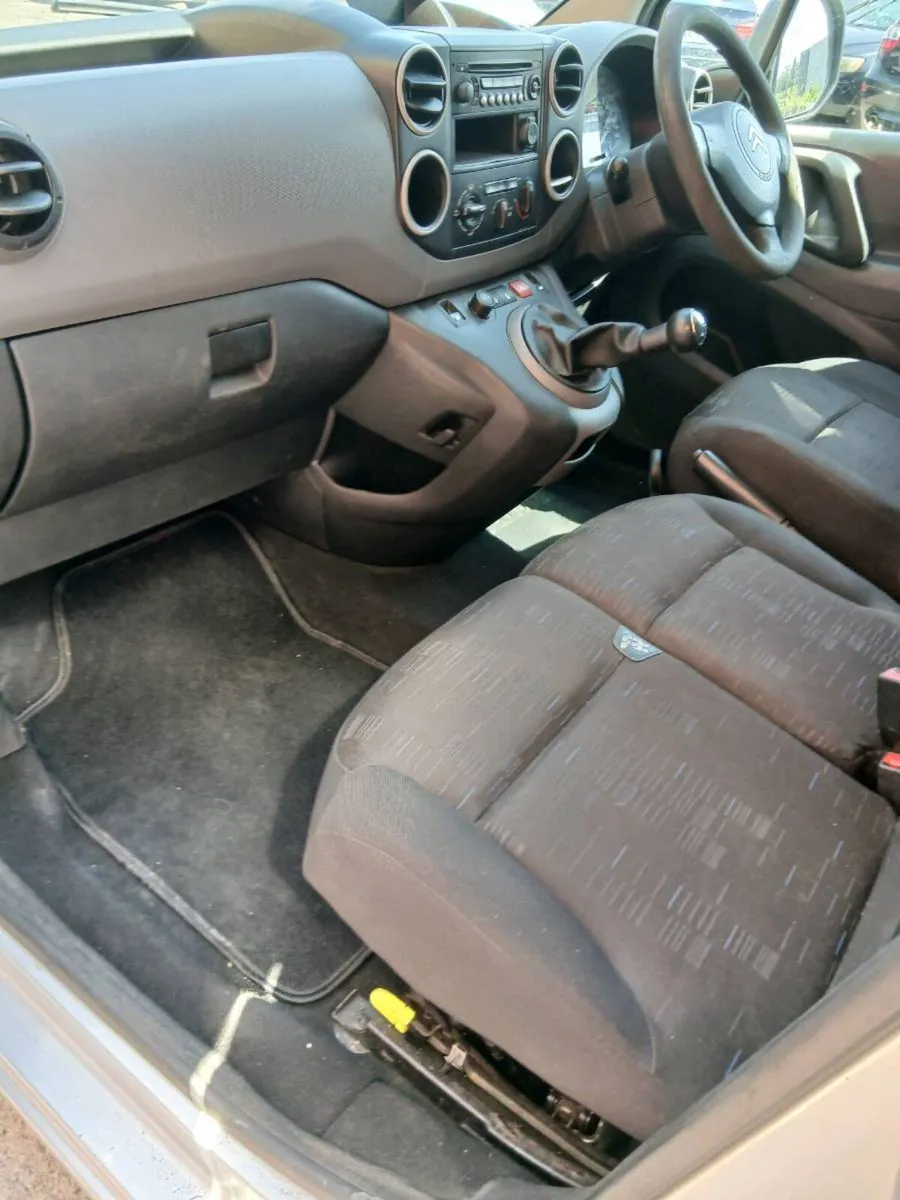 Citreon  berlingo - Image 4