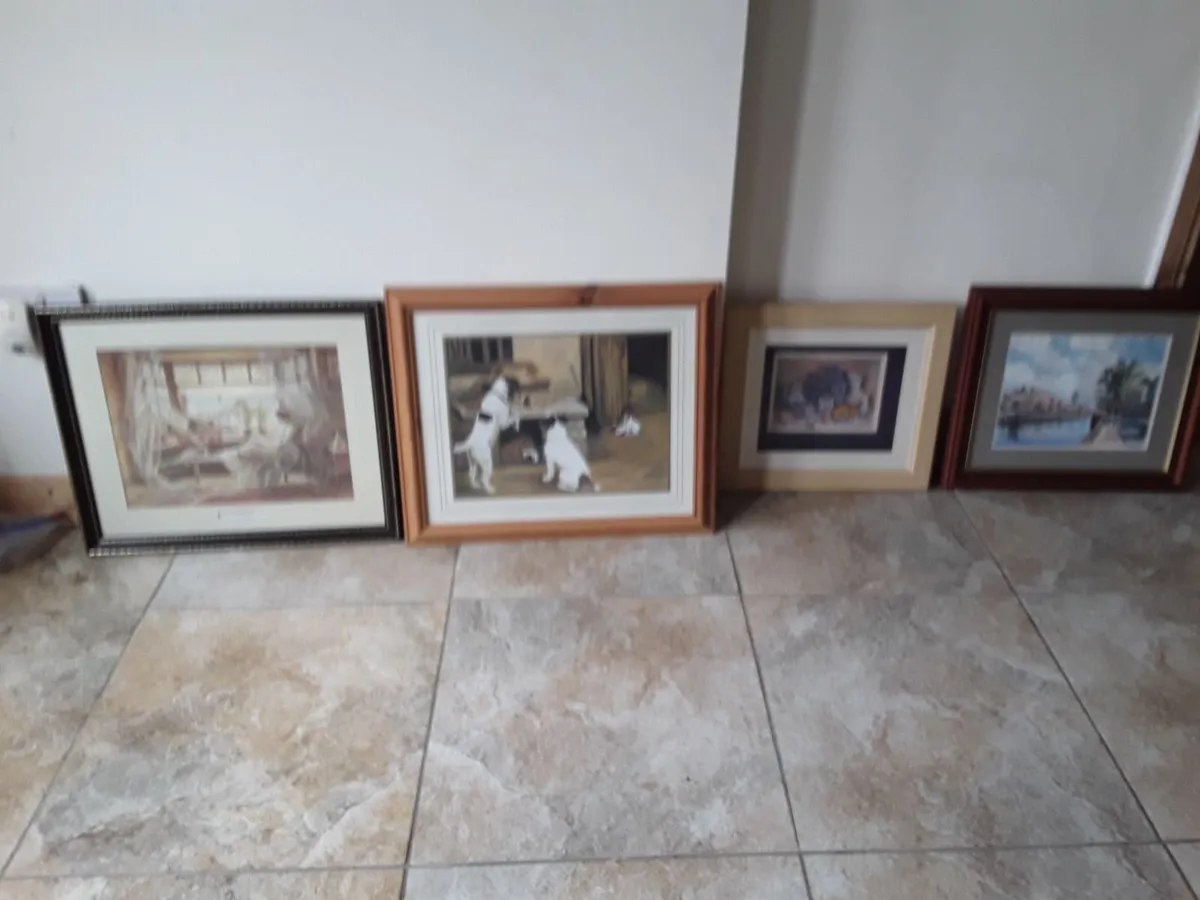 Nice selection of pictures 35 and 45 euro each - Image 2