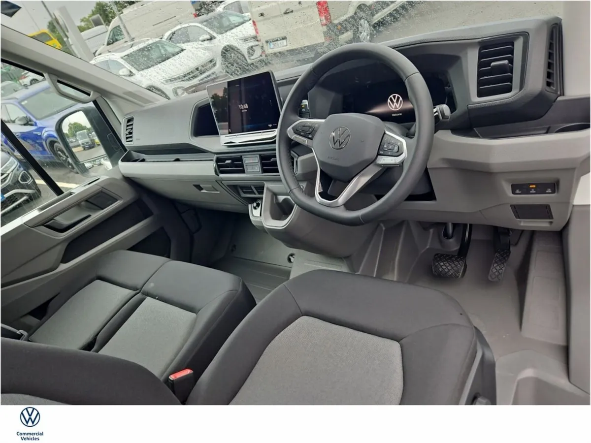 Volkswagen Crafter Highline MWB Auto, 140HP ***Gre - Image 2