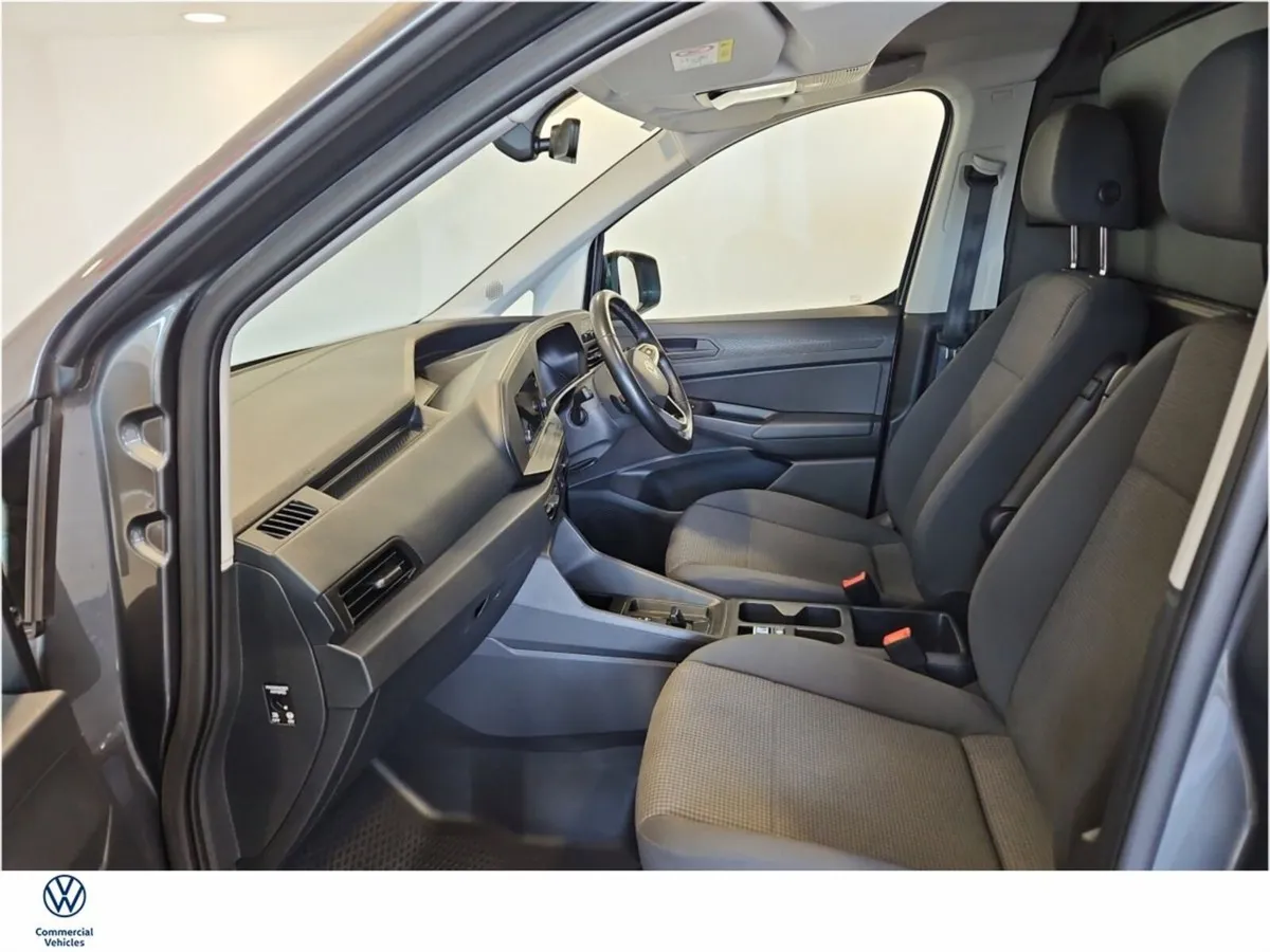 Volkswagen Caddy Edition 122HP Auto, Alloys, Air C - Image 4