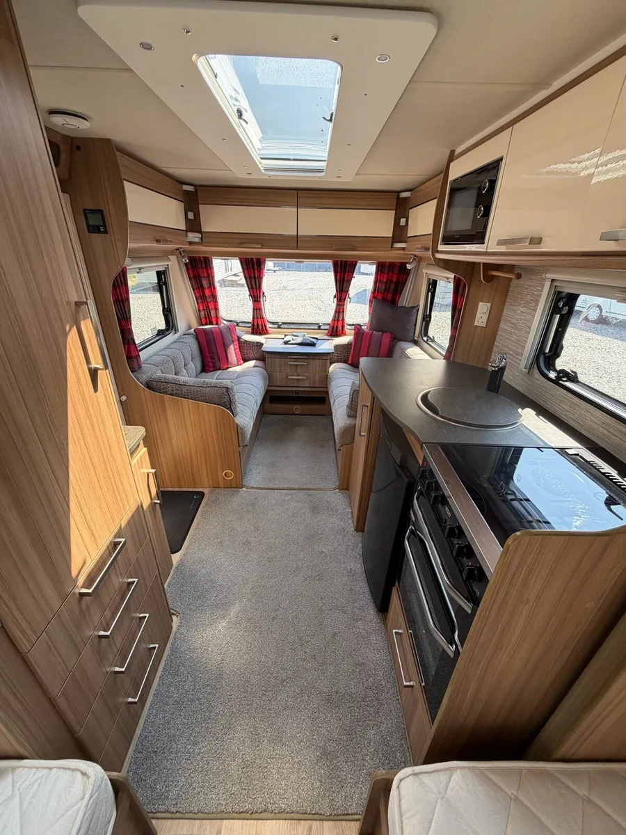 Lunar lexon 570-high-spec 4-berth - Image 1