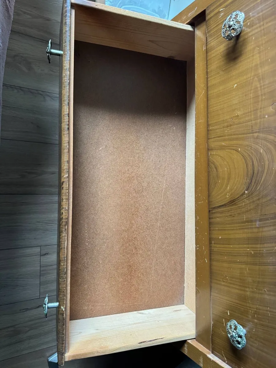 chest of drawers - Image 2
