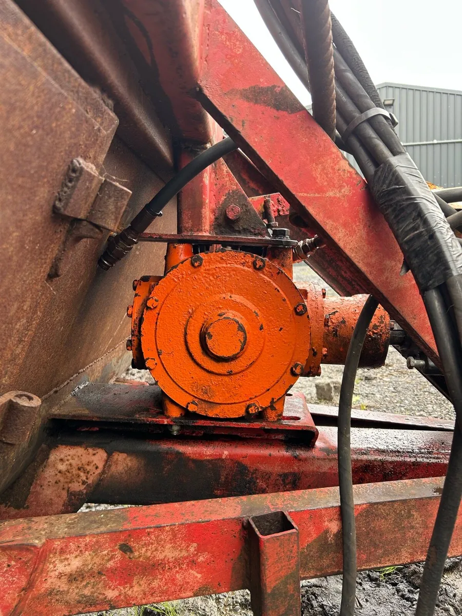 Difco turf hopper gear box WANTED - Image 2