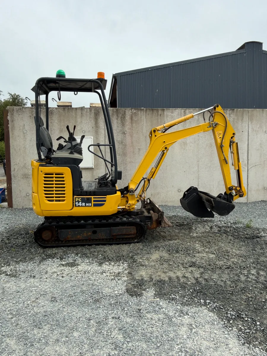 Komatsu PC14R-3HS **850 HOURS** - Image 1