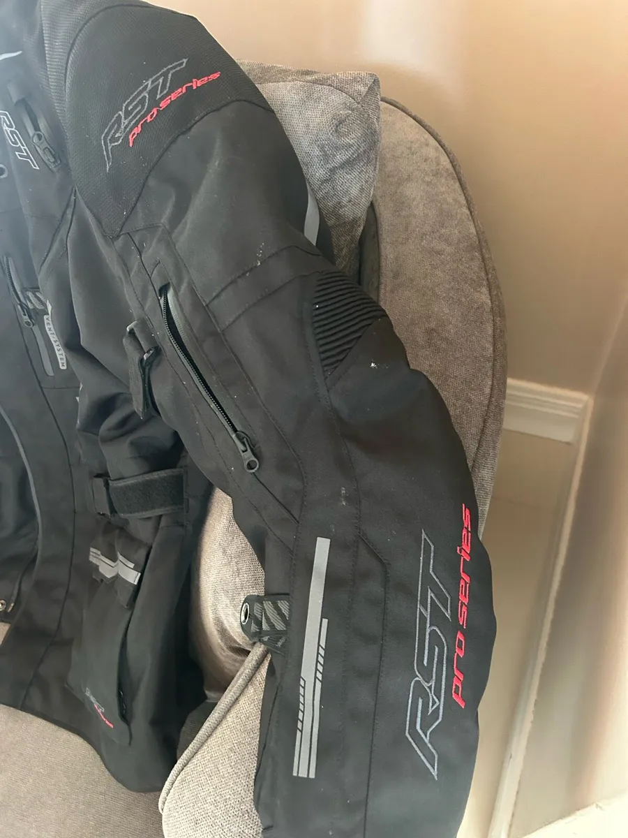 Rst pro jacket and bottoms - Image 3