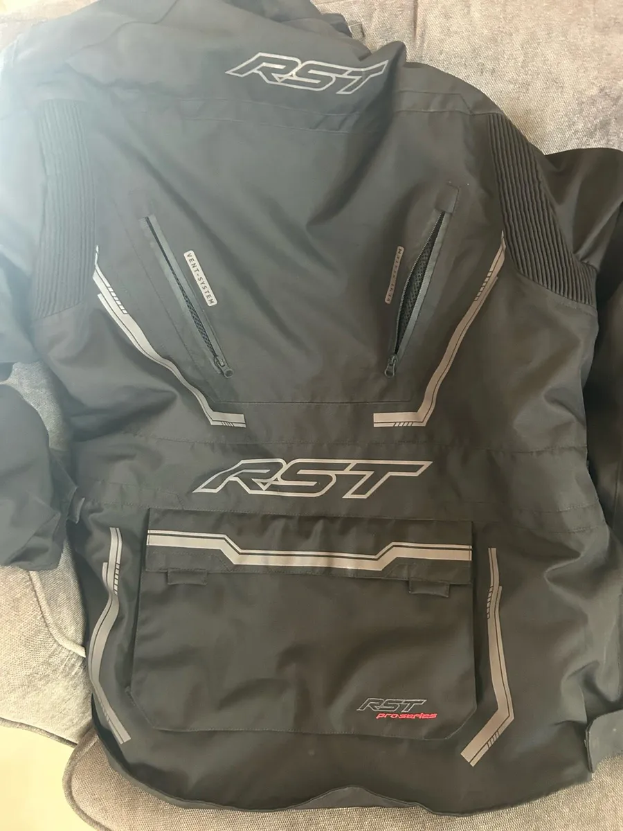 Rst pro jacket and bottoms - Image 4