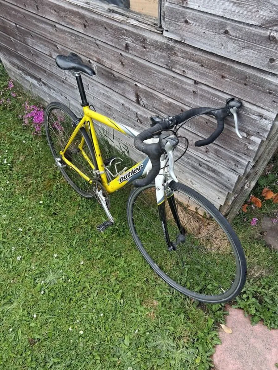 Racing Bike.   Price Drop For Cash Deal - Image 1