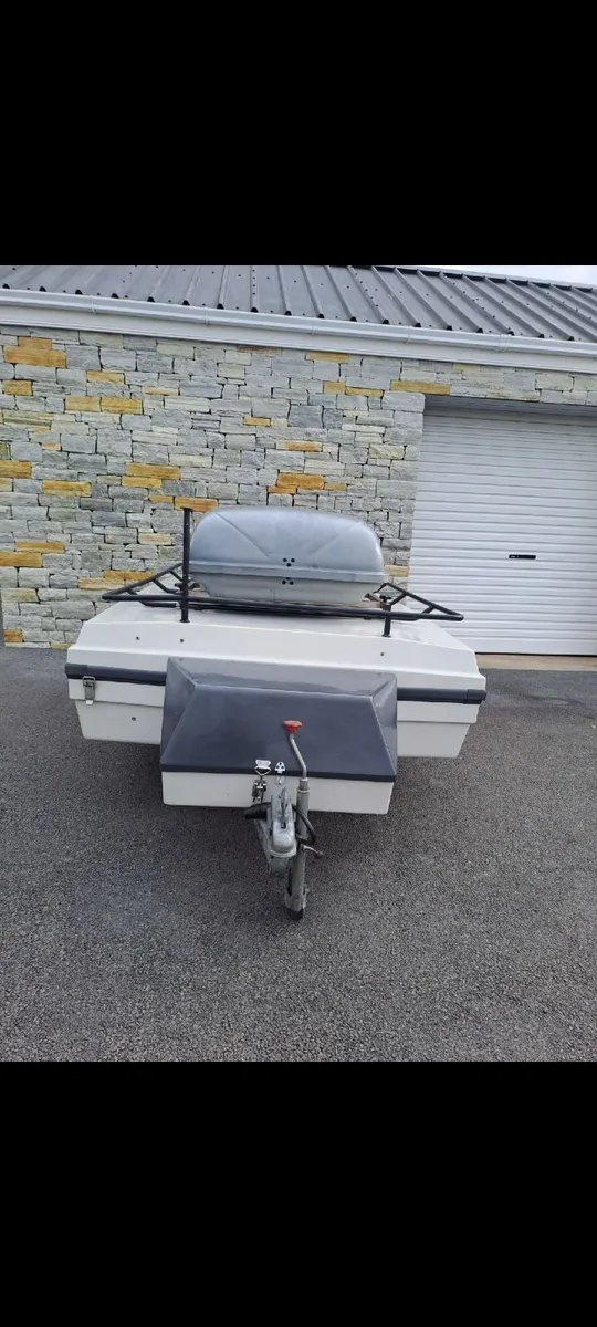 Trailer - Image 3