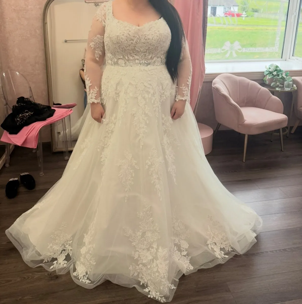 Wedding Dress UK 22-24 - Image 4