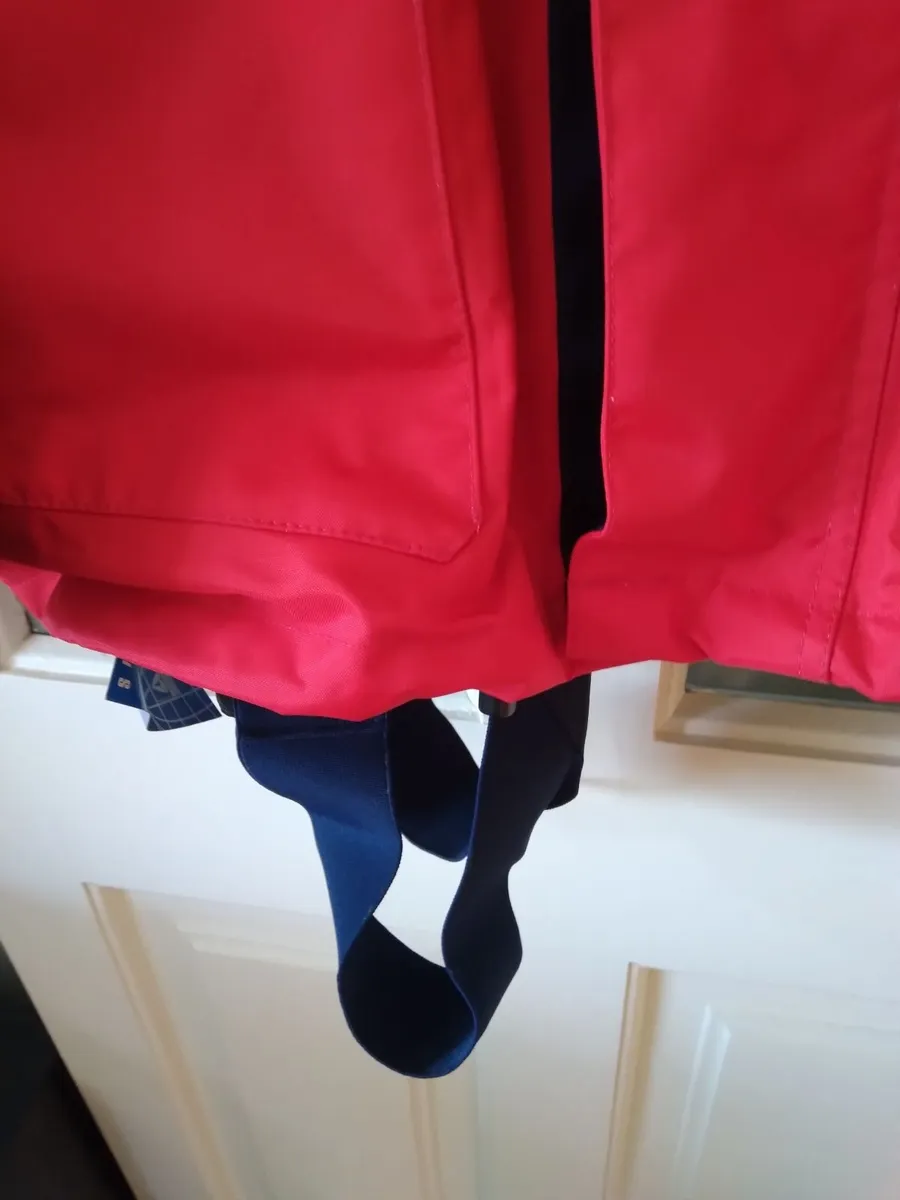 Sailing weather proof gear - Image 4