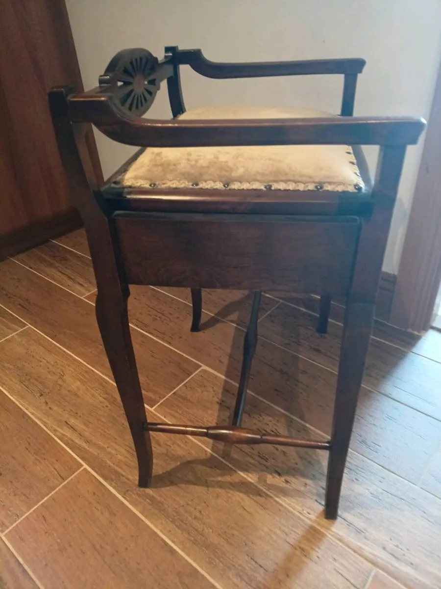 Piano stool - Image 4