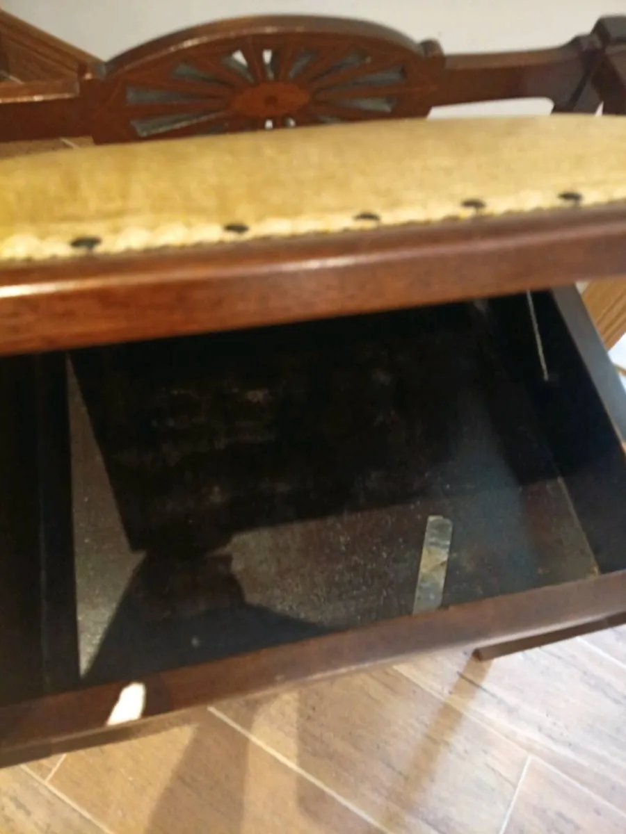 Piano stool - Image 3