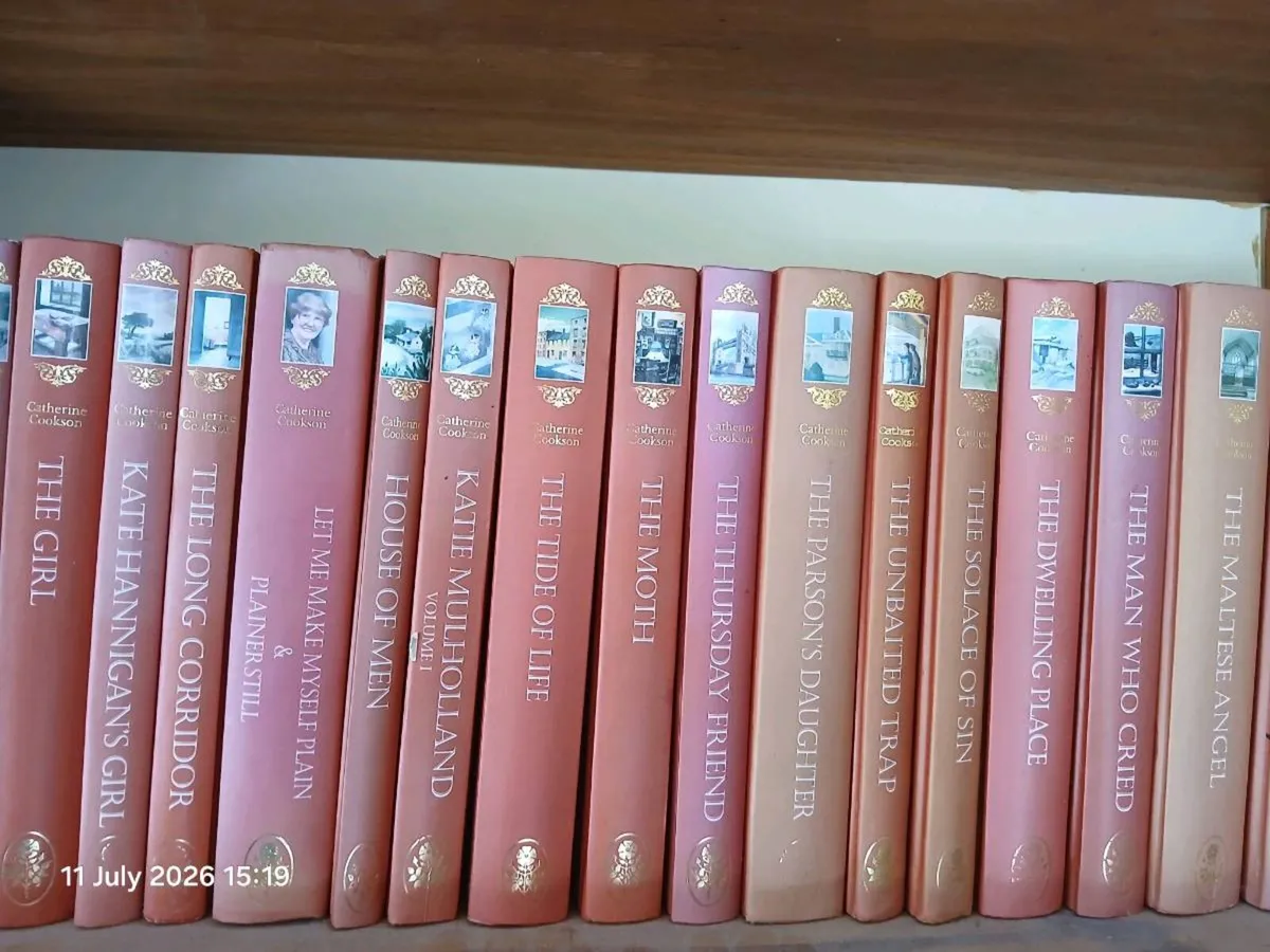 56 Catherine Cookson books - Image 3